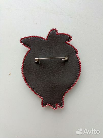 Брошь ручной работы 