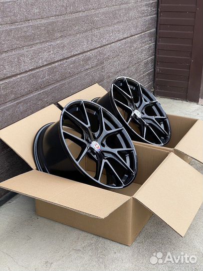 Литые диски HRE P101 R19 5x112 Black