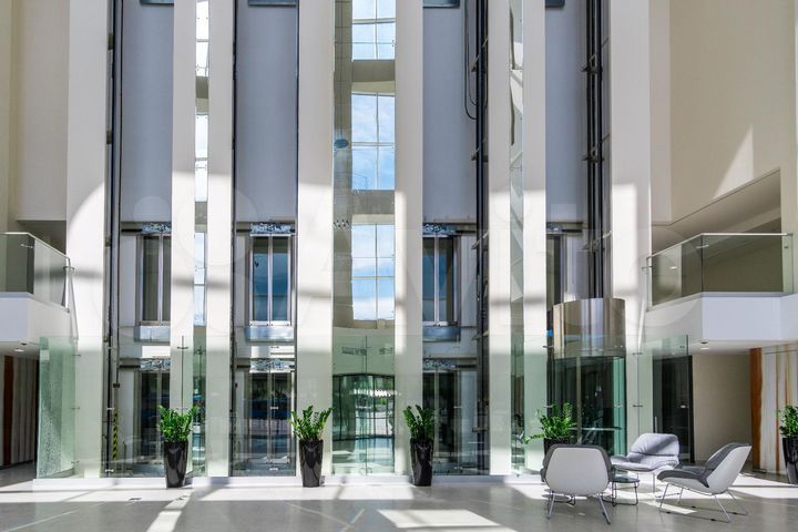 3-к. квартира, 124,2 м², 18/24 эт.