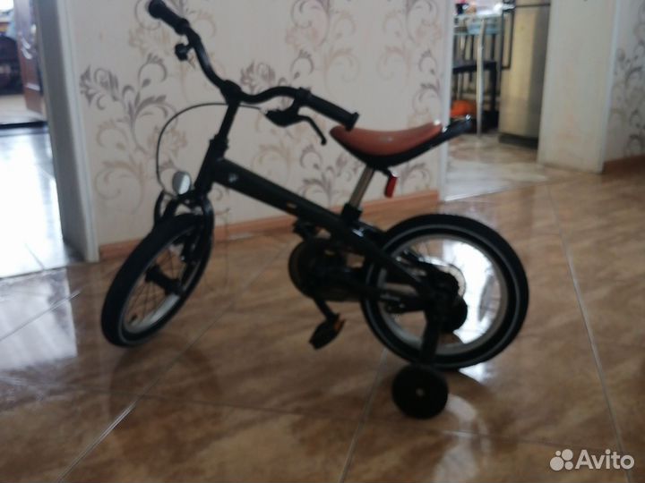 Детский велосипед BMW