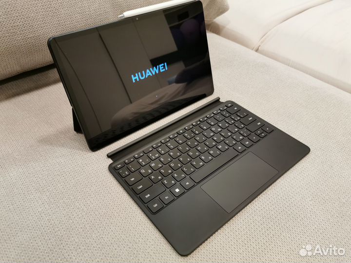 Huawei matebook e go