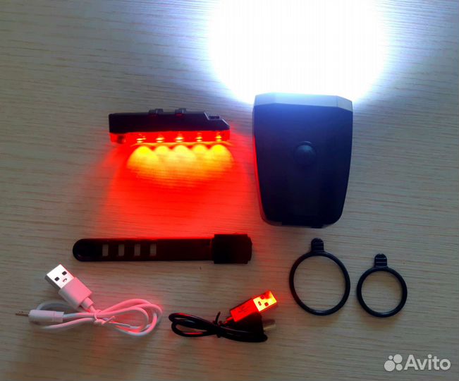 Передний и задний фонарь для велосипеда