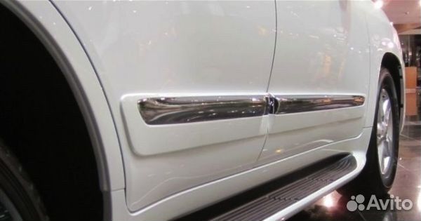 Lexus LX570 2008 - 2015 Молдинги дверей S3OC3