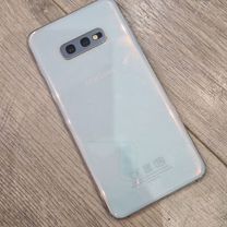 Samsung Galaxy S10e, 6/128 ГБ