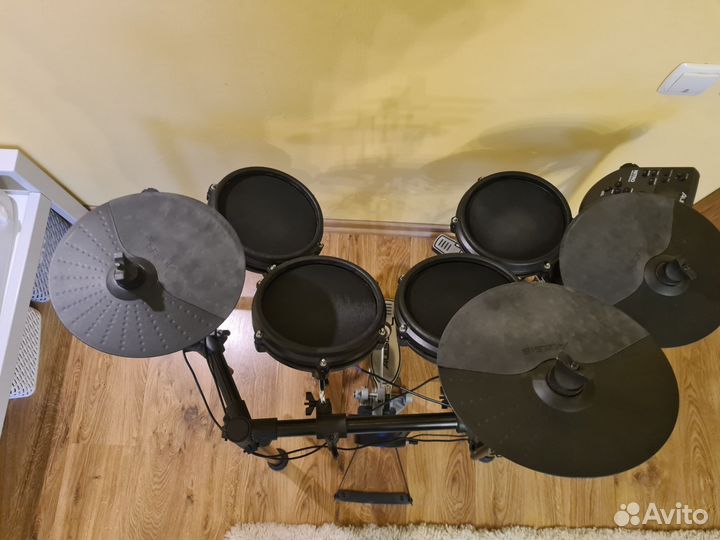 Электронные ударные alesis nitro mesh kit