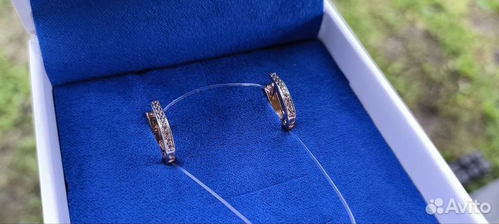 Серьги золотые с бриллиантами Новые