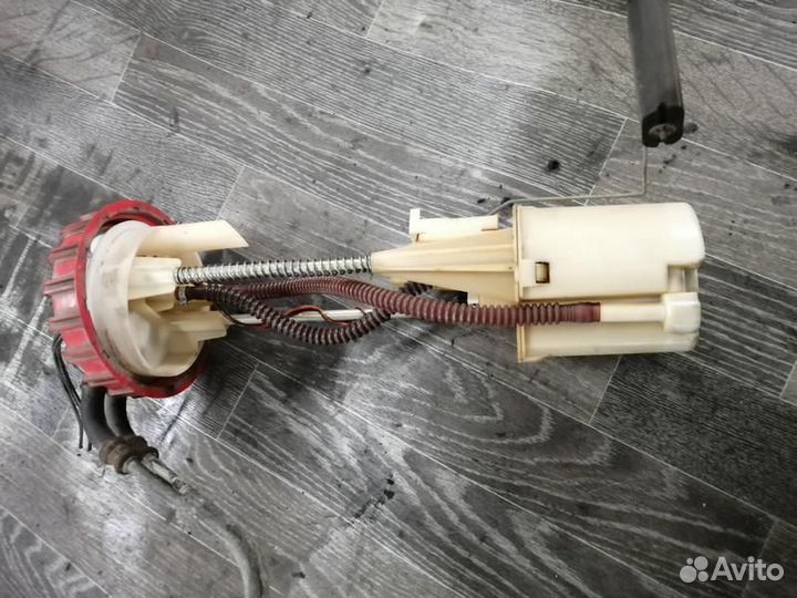 Насос топливный Land Range Rover 2 Pegas P38A