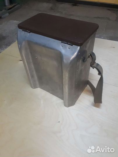 Рыболовный ящик