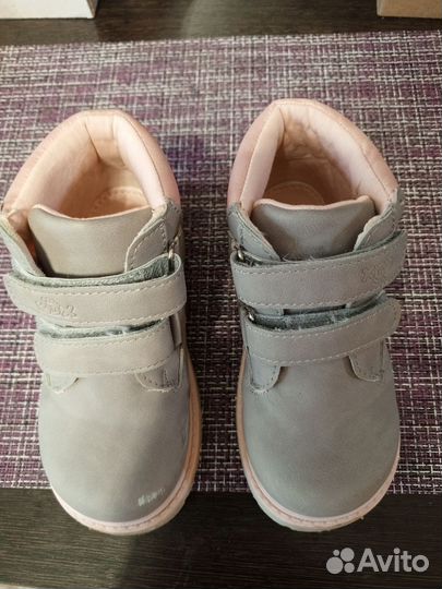 Ботинки для девочки