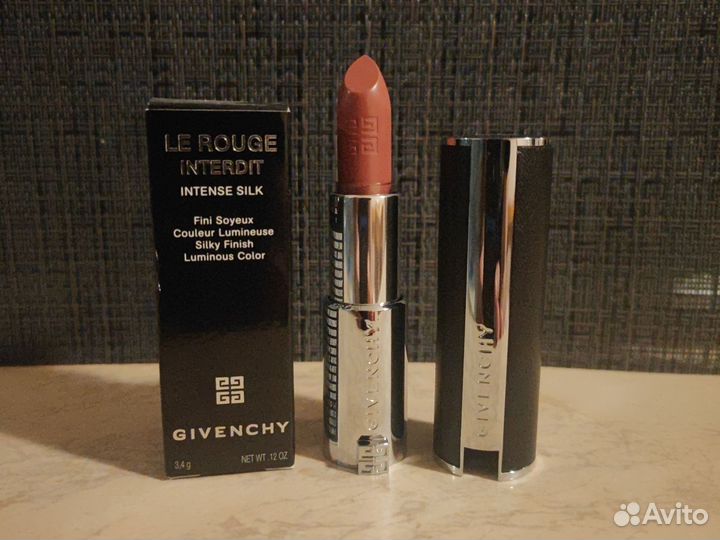 Помада givenchy