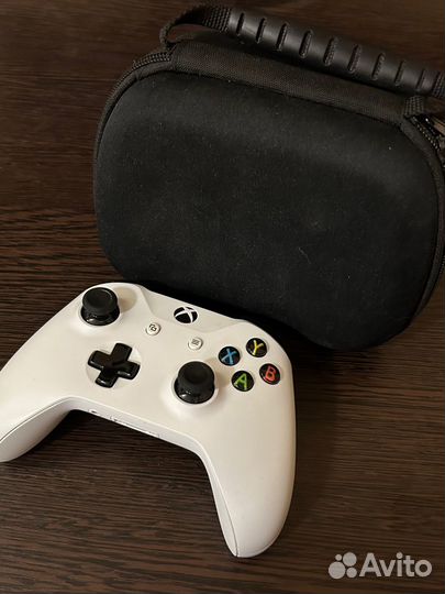 Геймпад Xbox One 1708