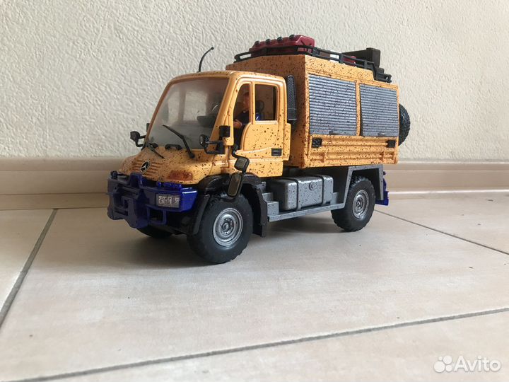 Игрушечная машинка Dickie toys