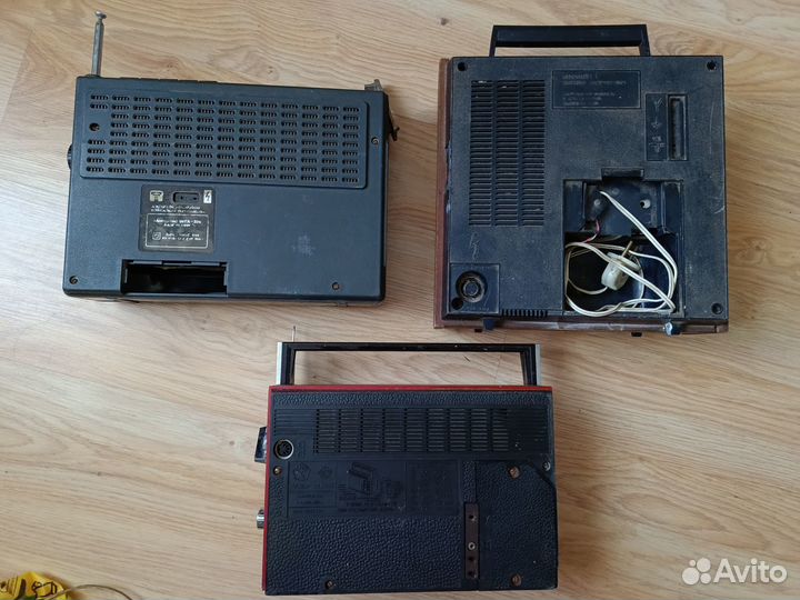 Радиоприëмник меридиан 210, VEF 202, Вега 326