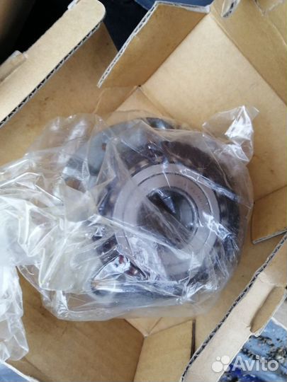 Ступица задняя Skoda Rapid VW Polo оригинал Новая