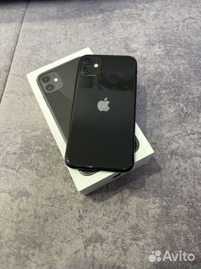 iPhone 11, 64 ГБ