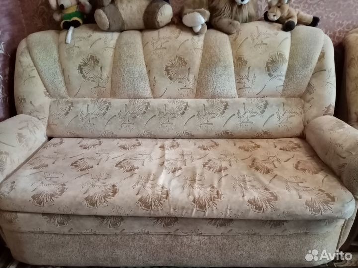 Мягкая мебель диван бу
