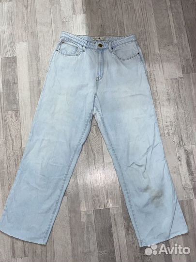 Джинсы широкие colin'S