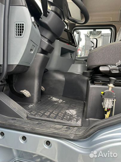 Shacman (Shaanxi) X3000, 2023