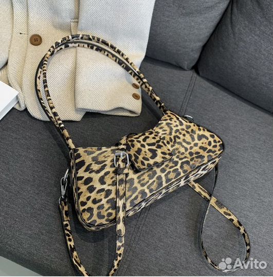 Новая сумка клатч леопардовая