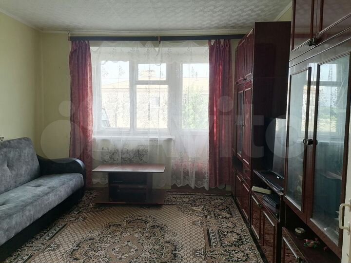 2-к. квартира, 49 м², 1/2 эт.