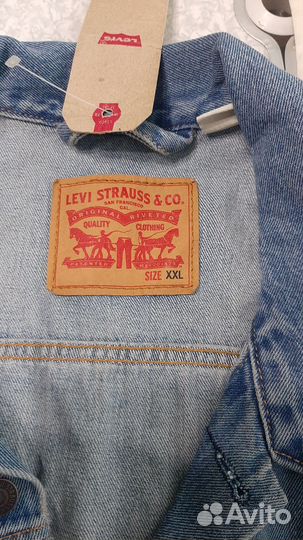 Джинсовая куртка levis