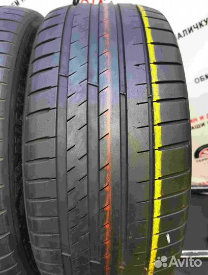 Michelin Pilot Sport 4 245/40 R19 86Y