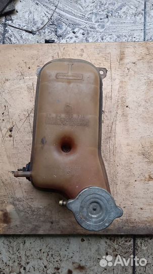 Расширительный бачок mercedes w201 190