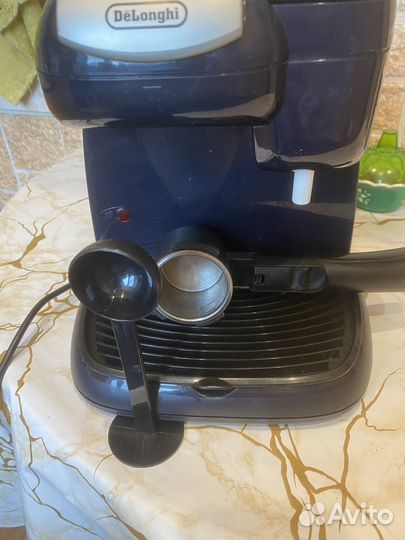 Кофеварка delonghi