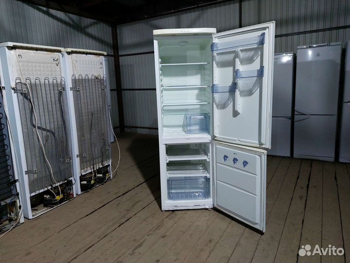 Холодильник бу Vestel Доставка. Гарантия