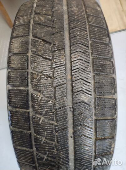 Bridgestone Blizzak VRX 205/55 R16