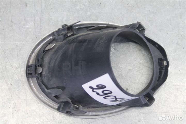 Накладка противотуманной фары правой Nissan Qas