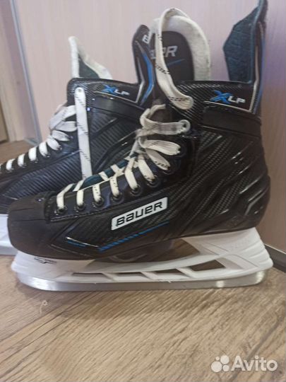 Хоккейные коньки bauer X- LP