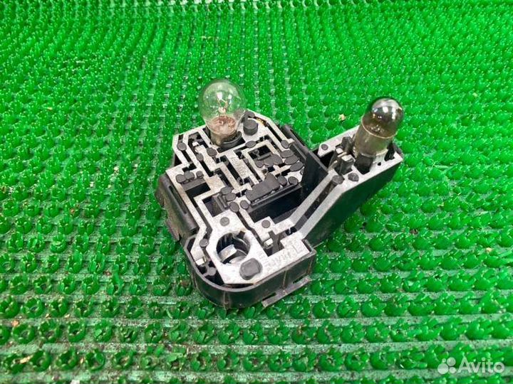 Плата фонаря задняя левая Volkswagen Passat B3