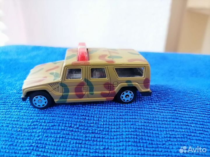 Модель автомобиля Хаммер, металл