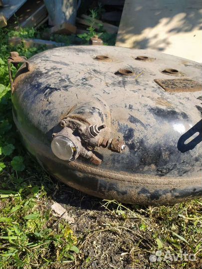 Автомобильный газовый балон