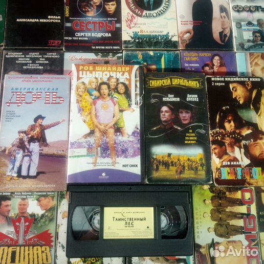 Видеокассеты vhs c фильмами