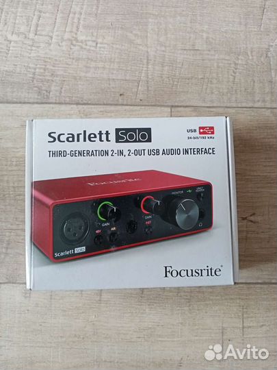 Звуковая карта Focusrite Scarlett Solo 2i2