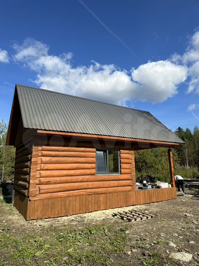 Дом 32 м² на участке 10 сот.