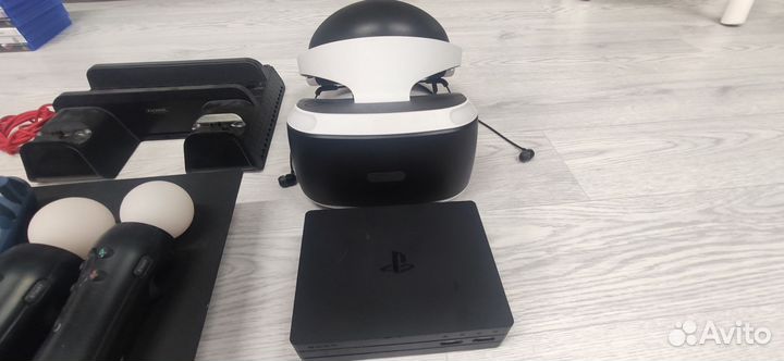 Полный комплект PS4 PRO, PS VR, PS move, PS4 игры