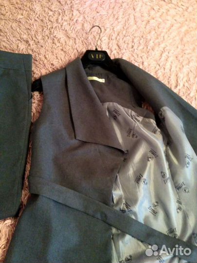 Костюм брючный