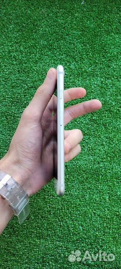 Телефон iPhone 7 128gb