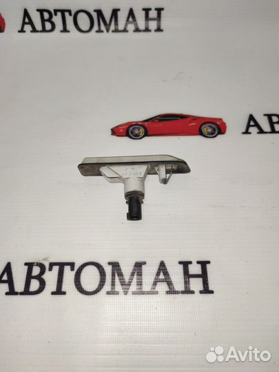 Повторитель на крыло правый BMW X5 E53 2000-2004