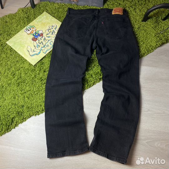 Джинсы Levis 559