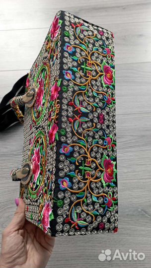 Cумка женская с вышивкой