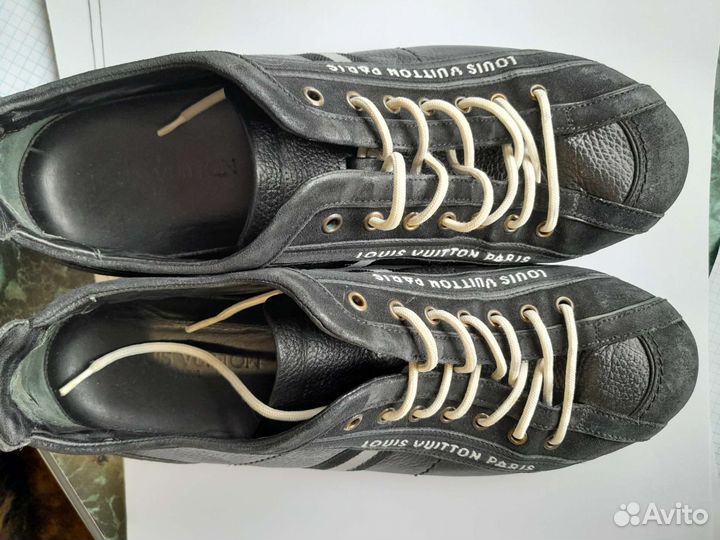 Кроссовки мужские 40 размер оригинал