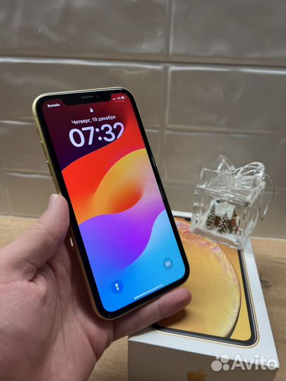 iPhone Xr, 64 ГБ