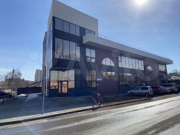 Отдельно стоящее административное здание 5 минутах