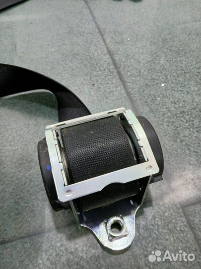 Ремень безопасности передний левый Mercedes-Benz