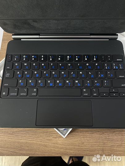 Apple magic Keyboard iPad 11