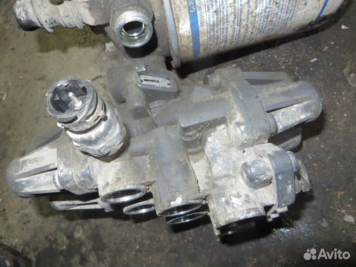 Клапан 4-х контурный защитный 9320000070 001431821